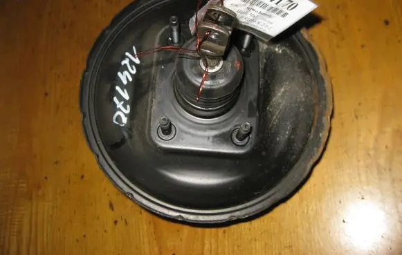 Mazda MX-3 Brake booster