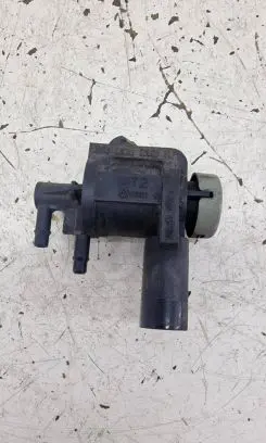 Audi A4 S4 B8 8K Turbo solenoid valve 1K0906283A