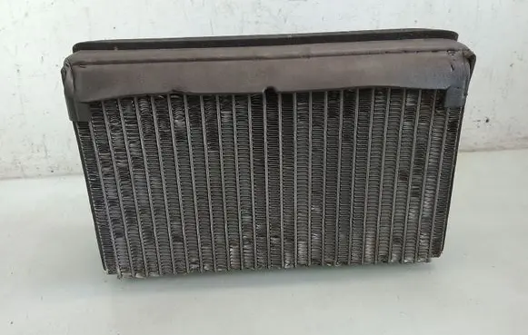 Audi A8 S8 D2 4D Air conditioning (A/C) radiator (interior) 
