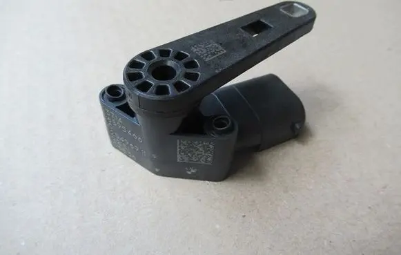 Mercedes-Benz AMG GT C192 Suspension control unit/module 6895466