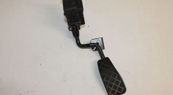 Audi A6 S6 C6 4F Accelerator throttle pedal 4F2721523 6PV00898402