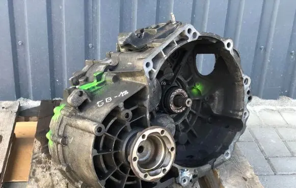 Volkswagen Jetta V Manual 6 speed gearbox KDN