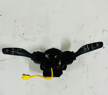 Hyundai Tucson TL Wiper turn signal indicator stalk/switch 93404D7962