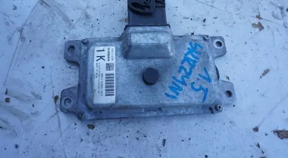 Nissan Juke I F15 Gearbox control unit/module