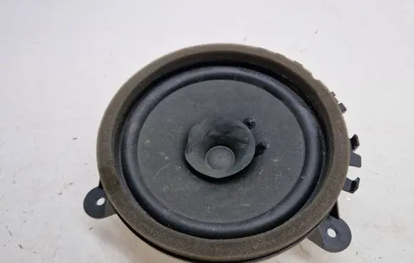 Volvo XC60 Front door speaker 30657444 08W36