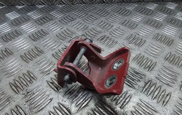 Citroen Berlingo Front door lower hinge 