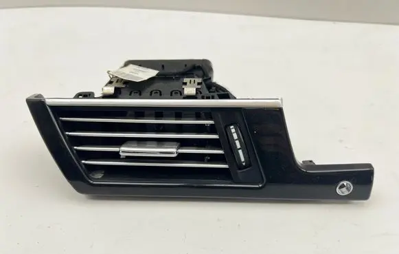 Mercedes-Benz E W212 Dashboard side air vent grill/cover trim A2128300154