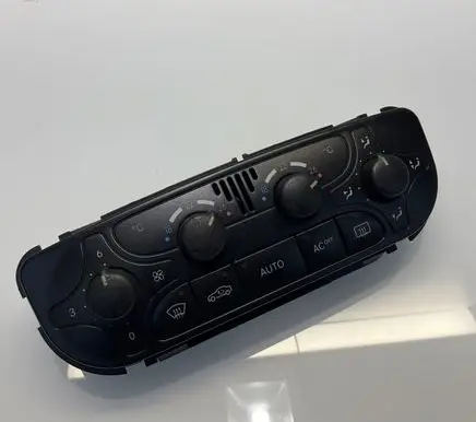 Mercedes-Benz C W203 Climate control unit A2098300085 2098300085