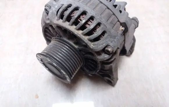 Mazda 6 Generator/alternator A3TB6581