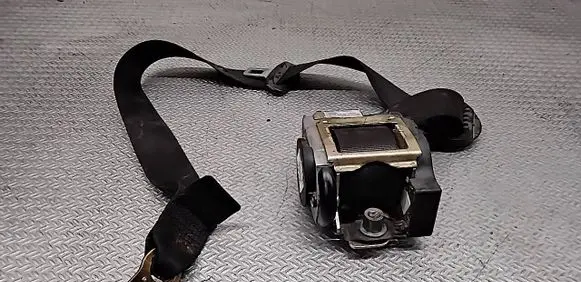 Volkswagen PASSAT B5.5 Front seatbelt 3B1857705D