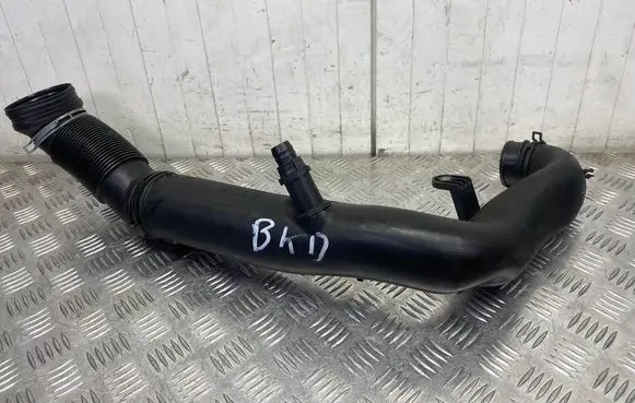 Audi A3 S3 8P Intercooler hose/pipe 1K0129654AJ