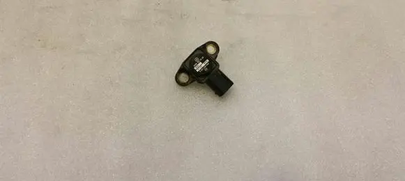 Mercedes-Benz C W205 Air pressure sensor A0101537228