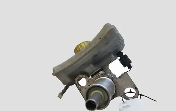 Audi A6 S6 C6 4F Master brake cylinder 8E0611301G