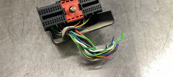Volvo S80 Fuse module 9162316 0413689 184322261