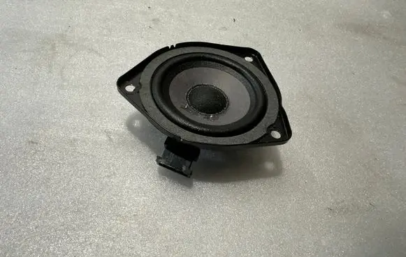 Porsche Cayenne (92A) Panel speaker 7PP035828D 7PP035828