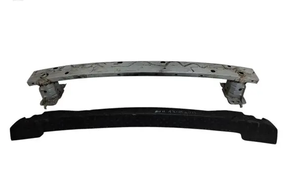 Toyota Auris E180 Front bumper support beam 