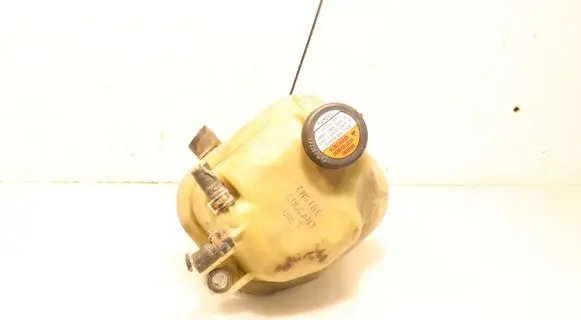 Suzuki SX4 Coolant expansion tank/reservoir