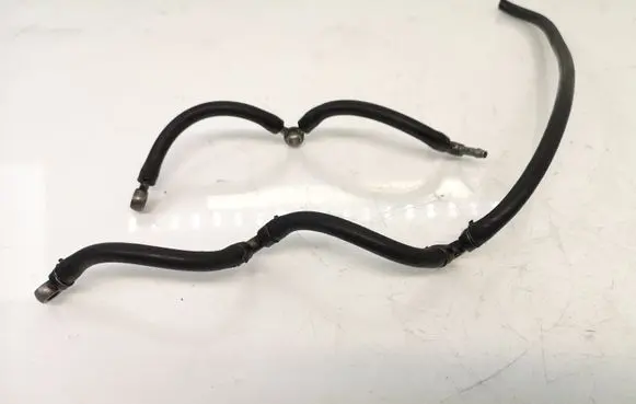 Audi A6 S6 C5 4B Fuel return line/hose 