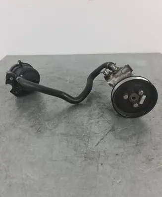 BMW X3 E83 Power steering pump 345059204
