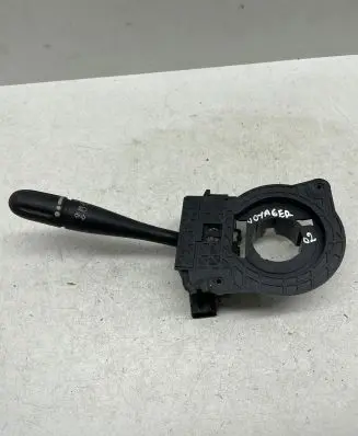 Chrysler Voyager Indicator stalk 04685922AD