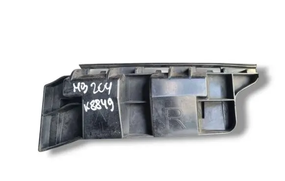 Front bumper mounting bracket