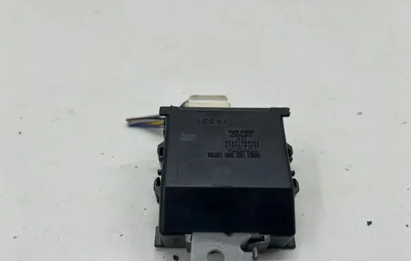 Toyota C-HR I Door central lock control unit/module 8597048040