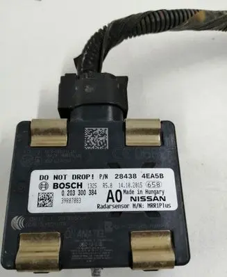 Nissan Qashqai Distronic sensor radar 284384EA5B 0203300384