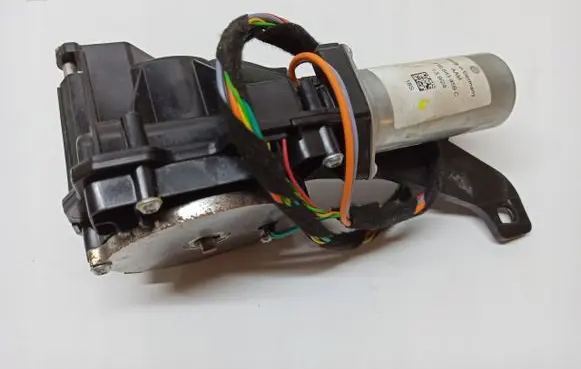 Volkswagen Multivan T7 Sliding door lock 