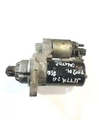 Volkswagen Jetta VI Starter motor 02M911023G 0001121402