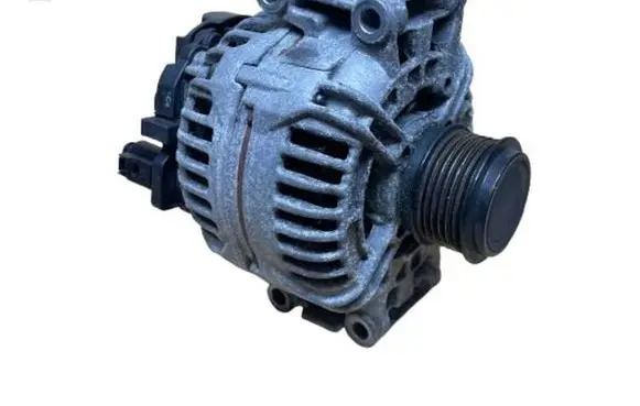 Audi A5 8T 8F Generator/alternator 06H903016L 0124525113