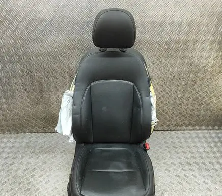 Hyundai IONIQ 6 Front passenger seat 88400KL300UDR 88200KL850UDR