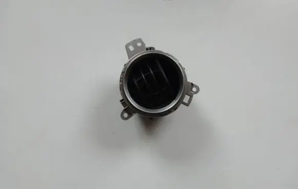 Dash center air vent grill