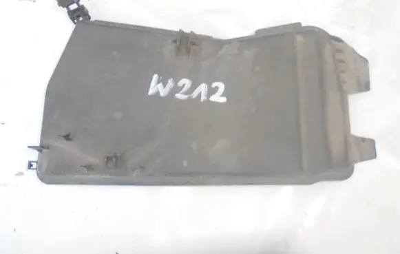 Mercedes-Benz E W212 Fuse box cover A2125400082 A2125400024