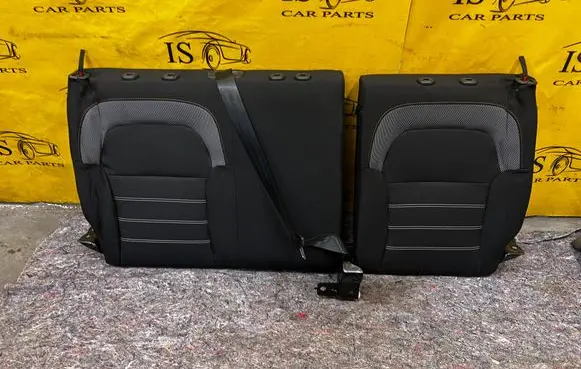 Dacia Sandero III Second row seats 
