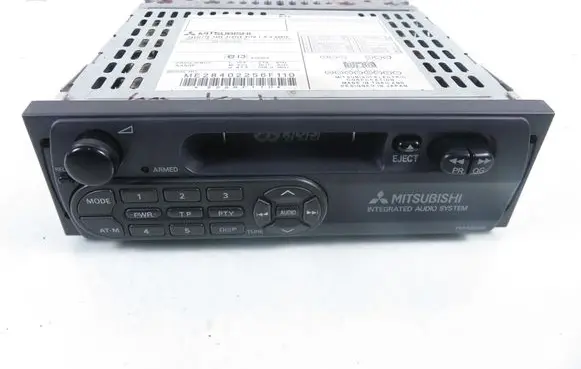 Mitsubishi Pajero Pinin Radio/CD/DVD/GPS head unit MZ312718