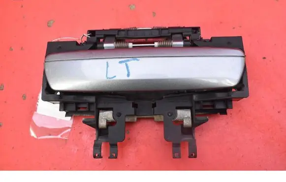 Audi A8 S8 D3 4E Rear door exterior handle 4E1837885