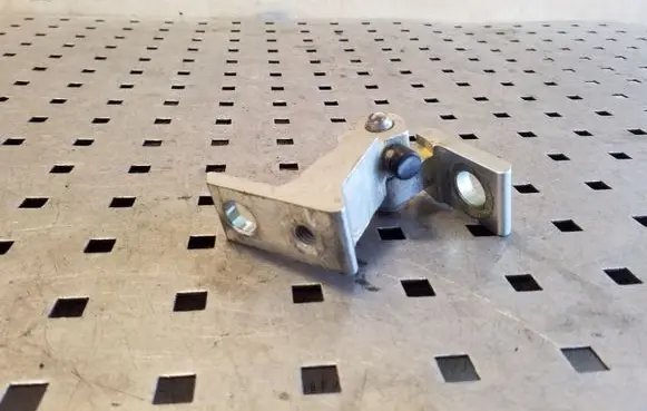 Skoda Octavia Mk3 (5E) Rear door upper hinge 8K083140E