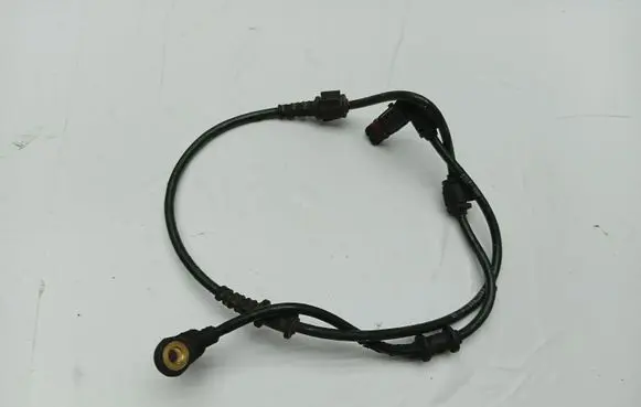 Mercedes-Benz GL X164 ABS brake wheel speed sensor A1645400917