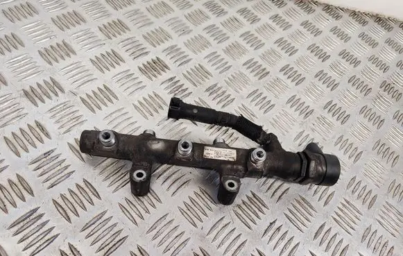 Audi Q7 4M Fuel main line pipe 057130764AM 059130090CT