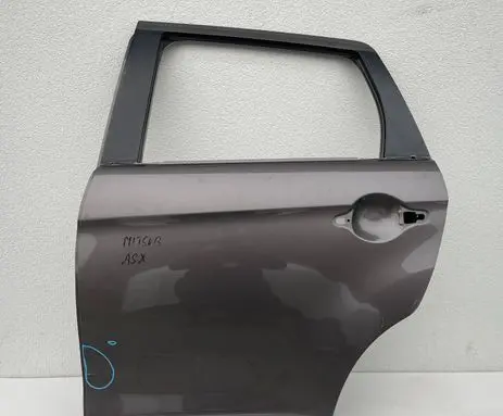 Mitsubishi ASX Rear door 