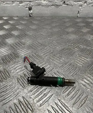 BMW 6 E63 E64 Fuel injector 7525721