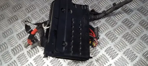 Positive cable (battery)