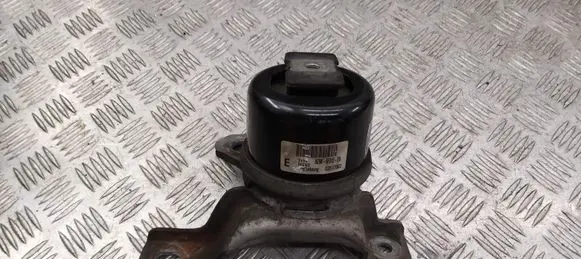 Volvo XC60 Engine mount bracket 8G9N6F012BB