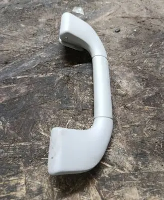 Mercedes-Benz C W204 Front interior roof grab handle A2048100051