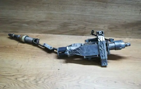 Mercedes-Benz C W203 Steering column universal joint 2104620748 202M04 11010111