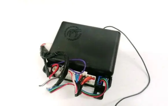 Audi 80 90 S2 B4 Alarm control unit/module 