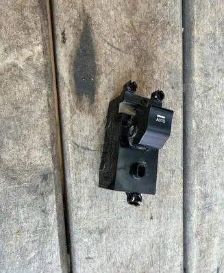Hyundai i40 Electric window control switch 935803Z000