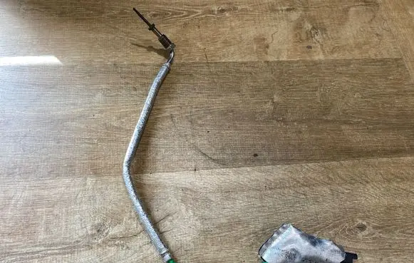 Land Rover Range Rover Sport L494 Exhaust gas temperature sensor K6D3141413AA