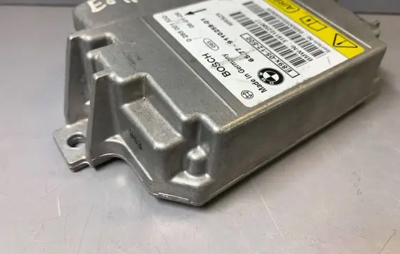 BMW 1 E81 E87 Airbag control unit/module 9110258 319110258017 0285001532