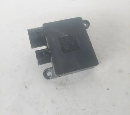 Lexus RX 450H Coolant fan relay 8925726020 4993003280